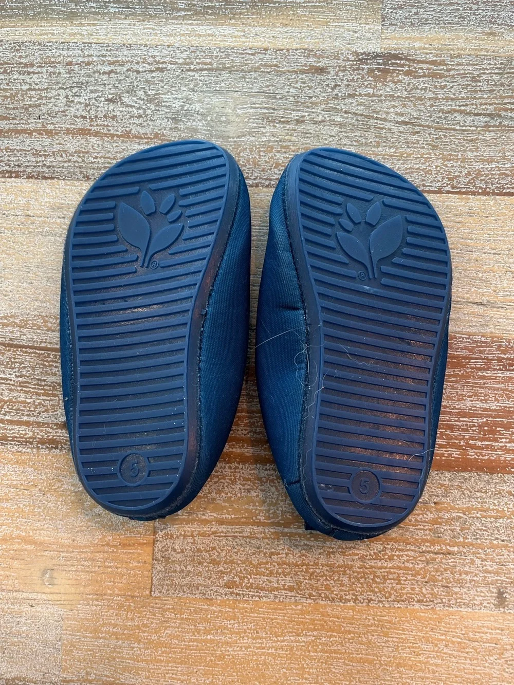 Green sprouts water shoe navy blue toddler size 5T summer swim pool